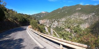 Windy canyon road